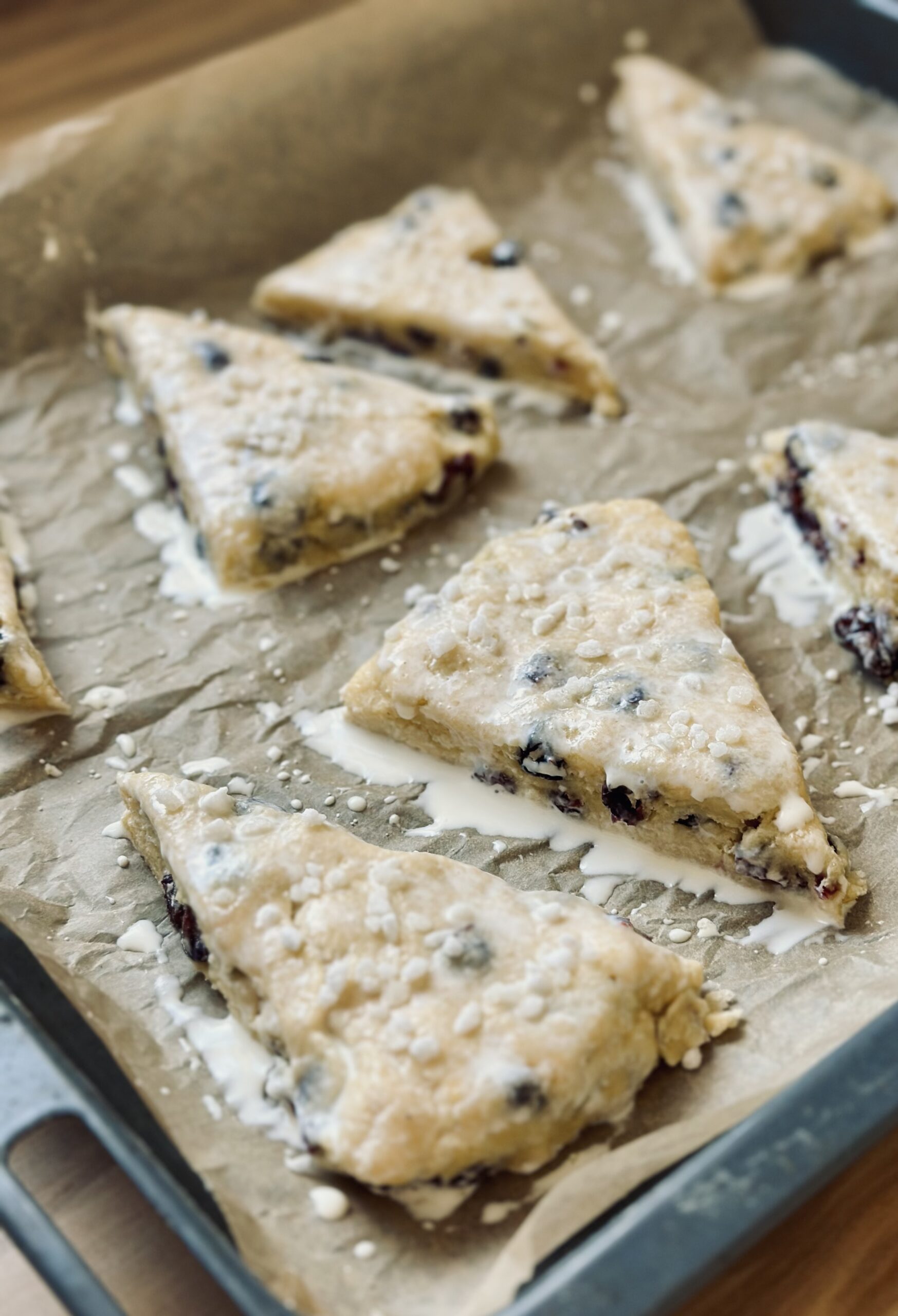 Fertige Scones backen