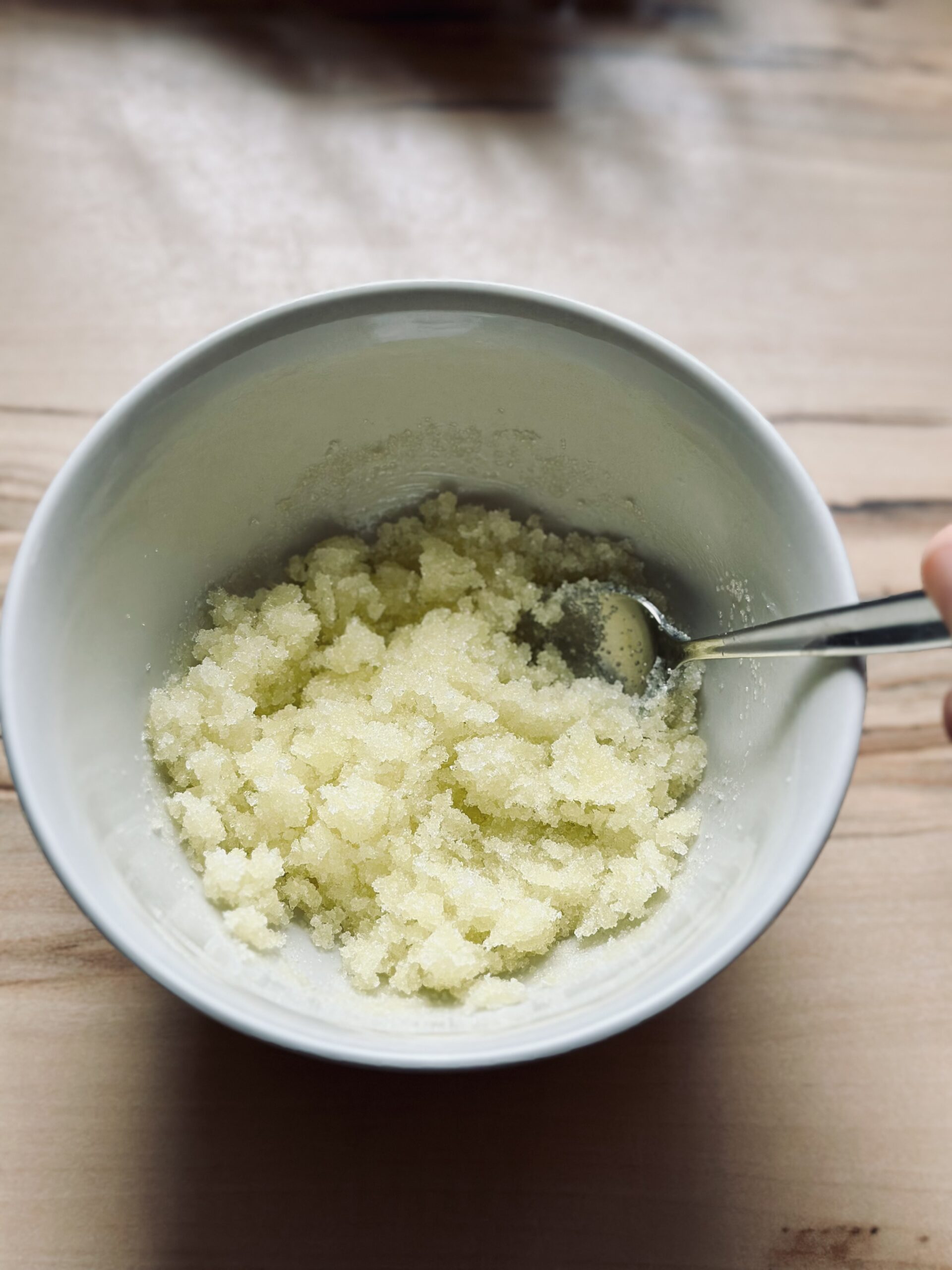 Peeling rühren bis alles gut vermischt ist
