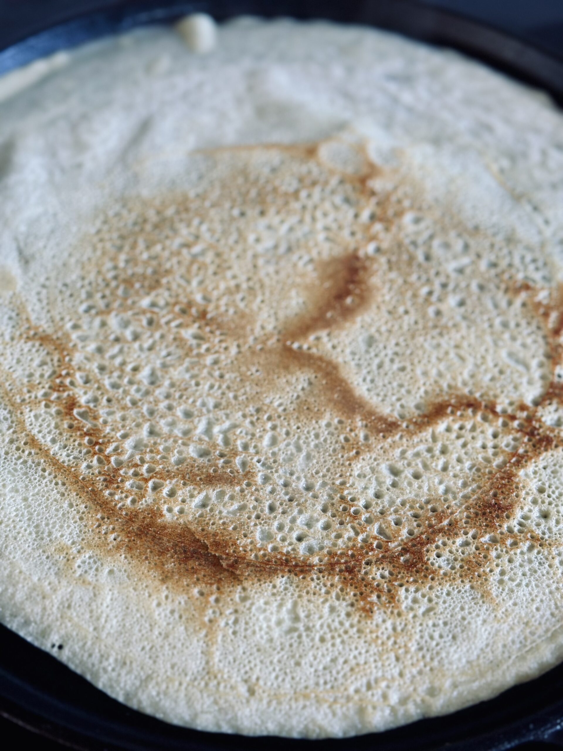 Crepes goldbraun ausbacken