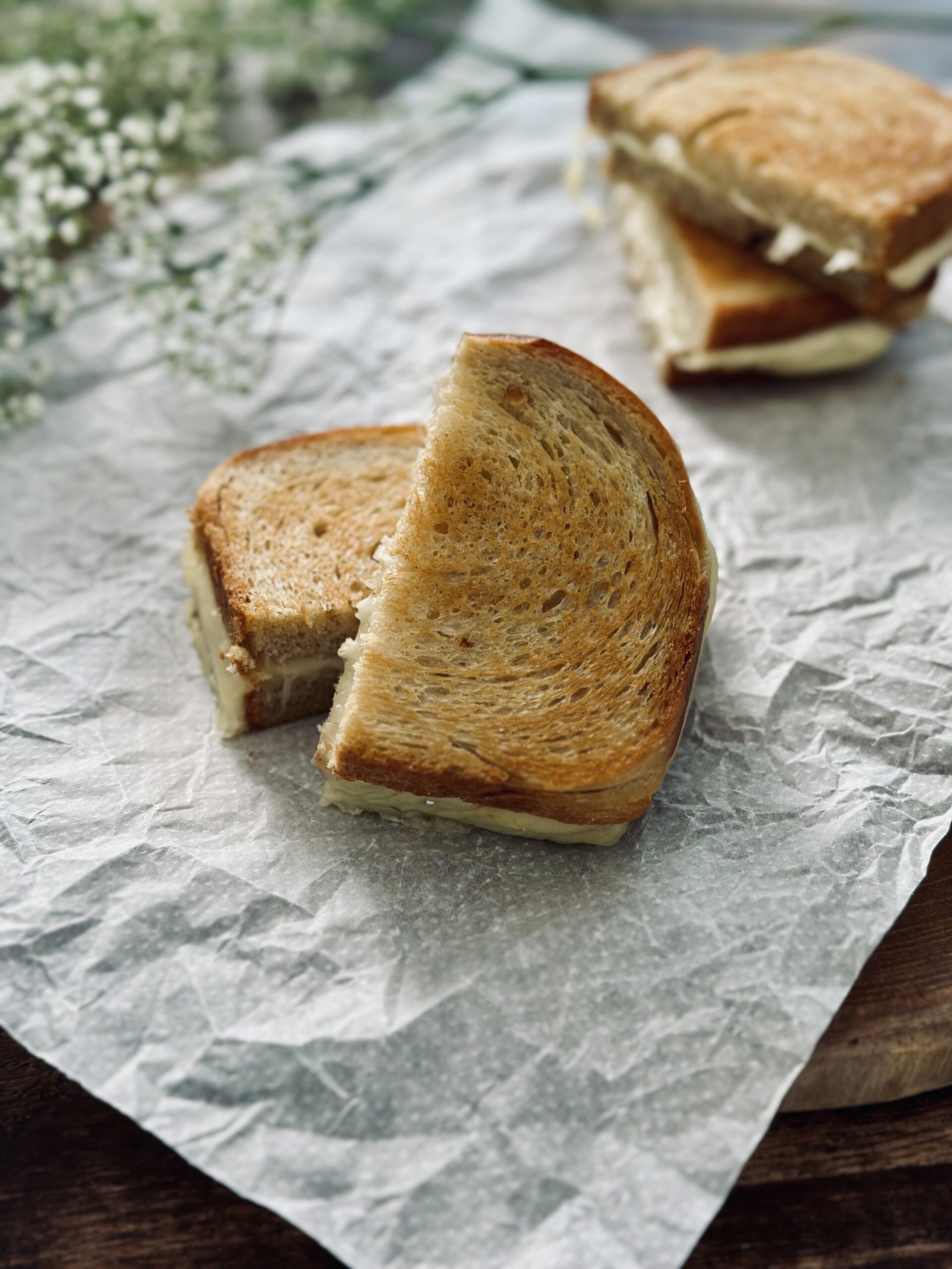 Sauerteig Grilled Cheese - Käsesandwich