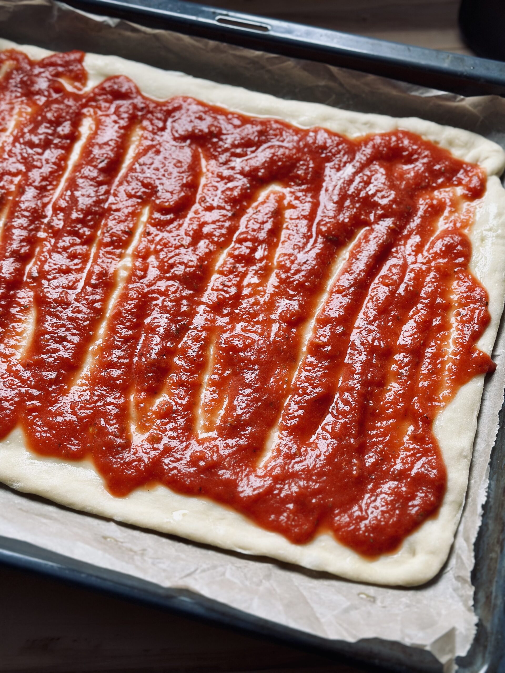 Sauerteigrest Pizza belegen