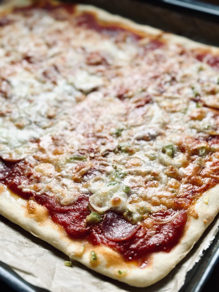 Sauerteigrest Pizza