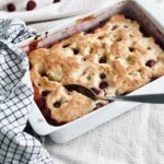 Sauerteig Kirsch Cobbler