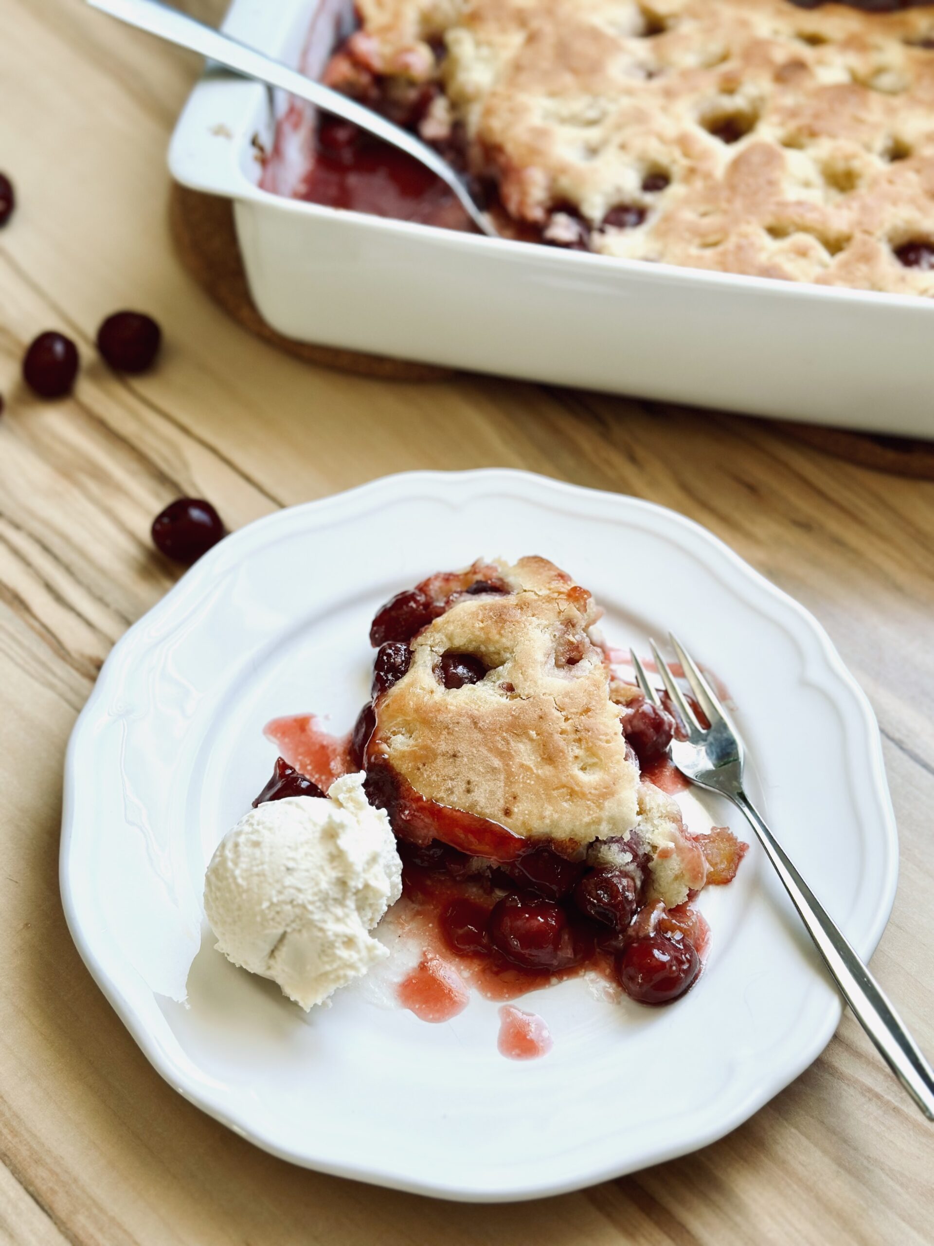 Leckerer Sauerteig Kirsch Cobbler