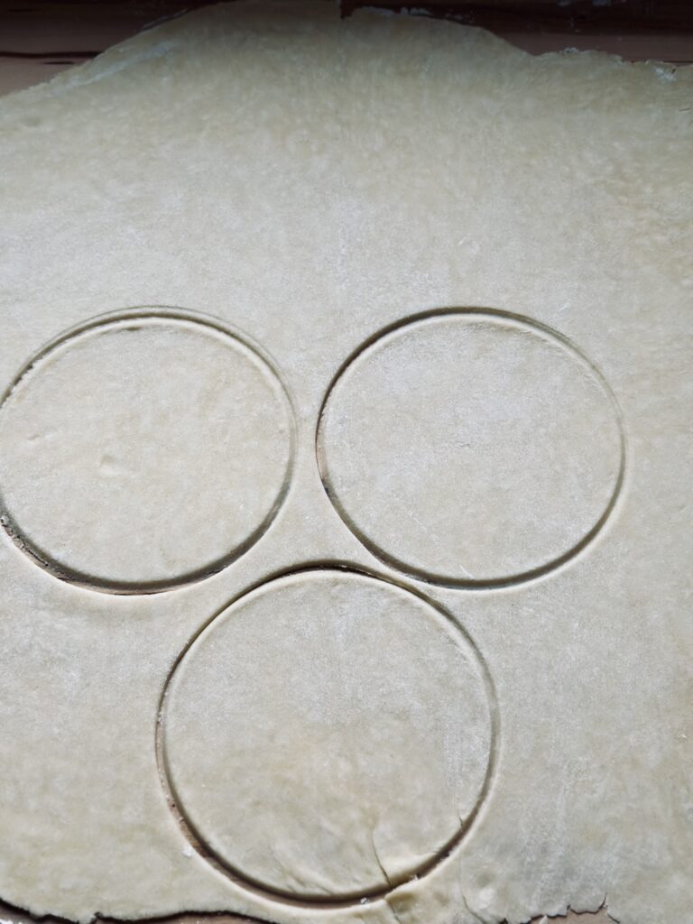 Teig ausstechen - 15cm Durchmesser