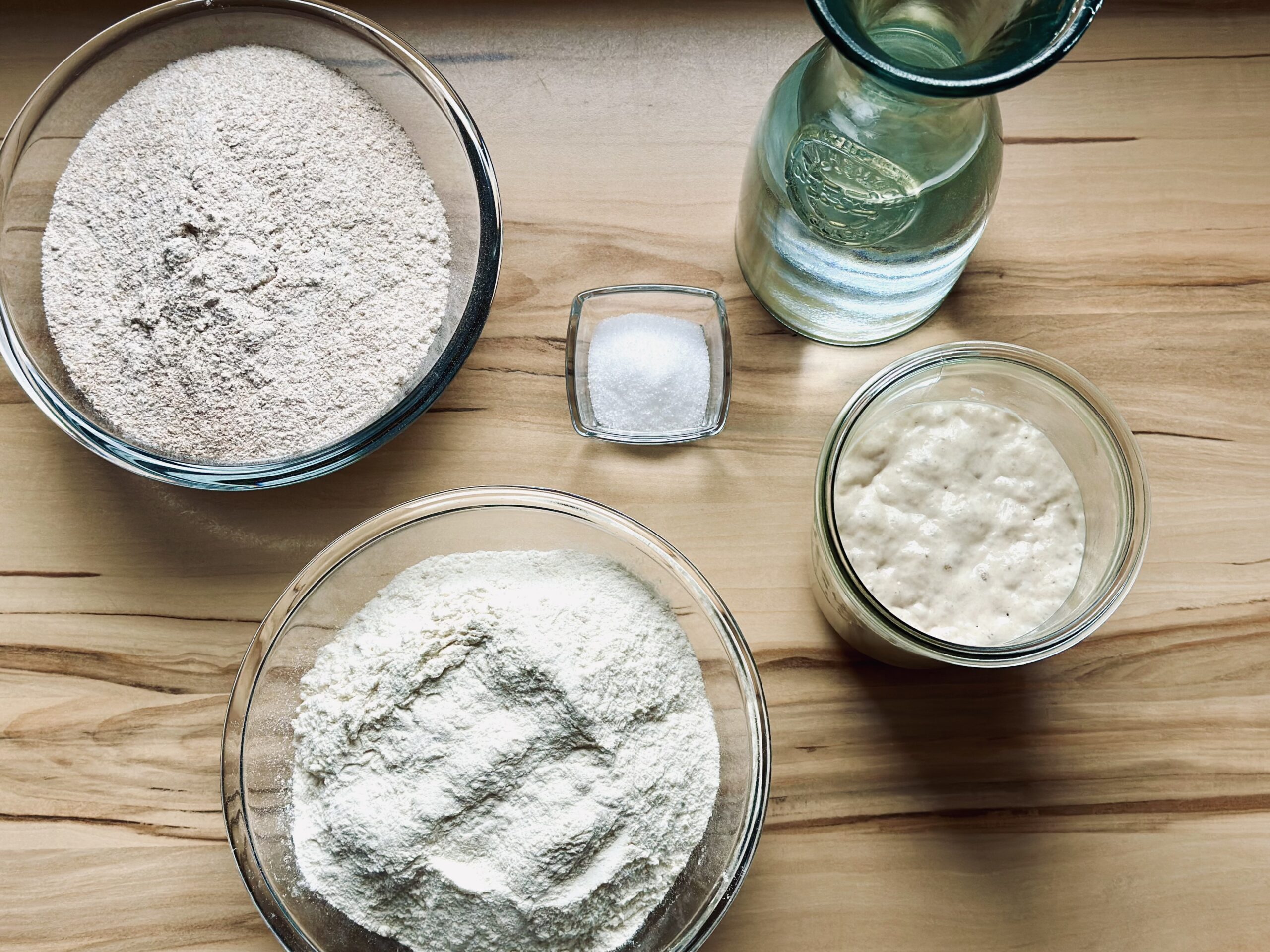 Zutaten für Sauerteig Vollkornmischbrot
