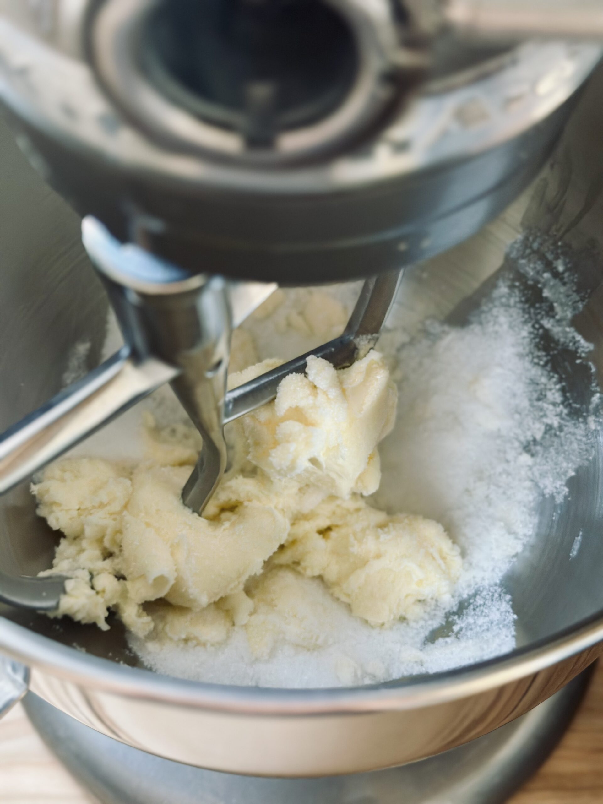 Butter-Zucker Mischung schaumig rühren