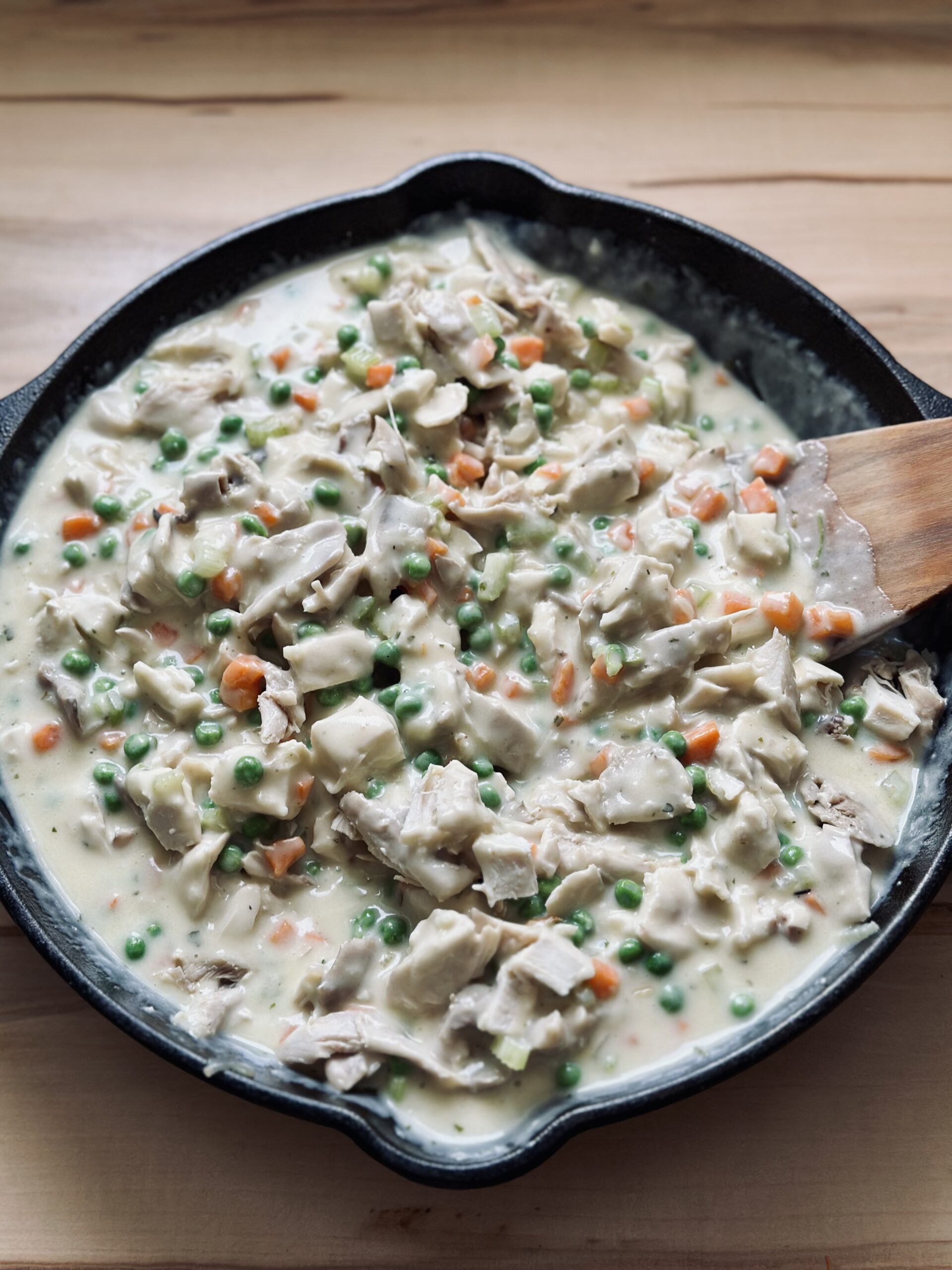 Hühnerfrikassee einkochen lassen