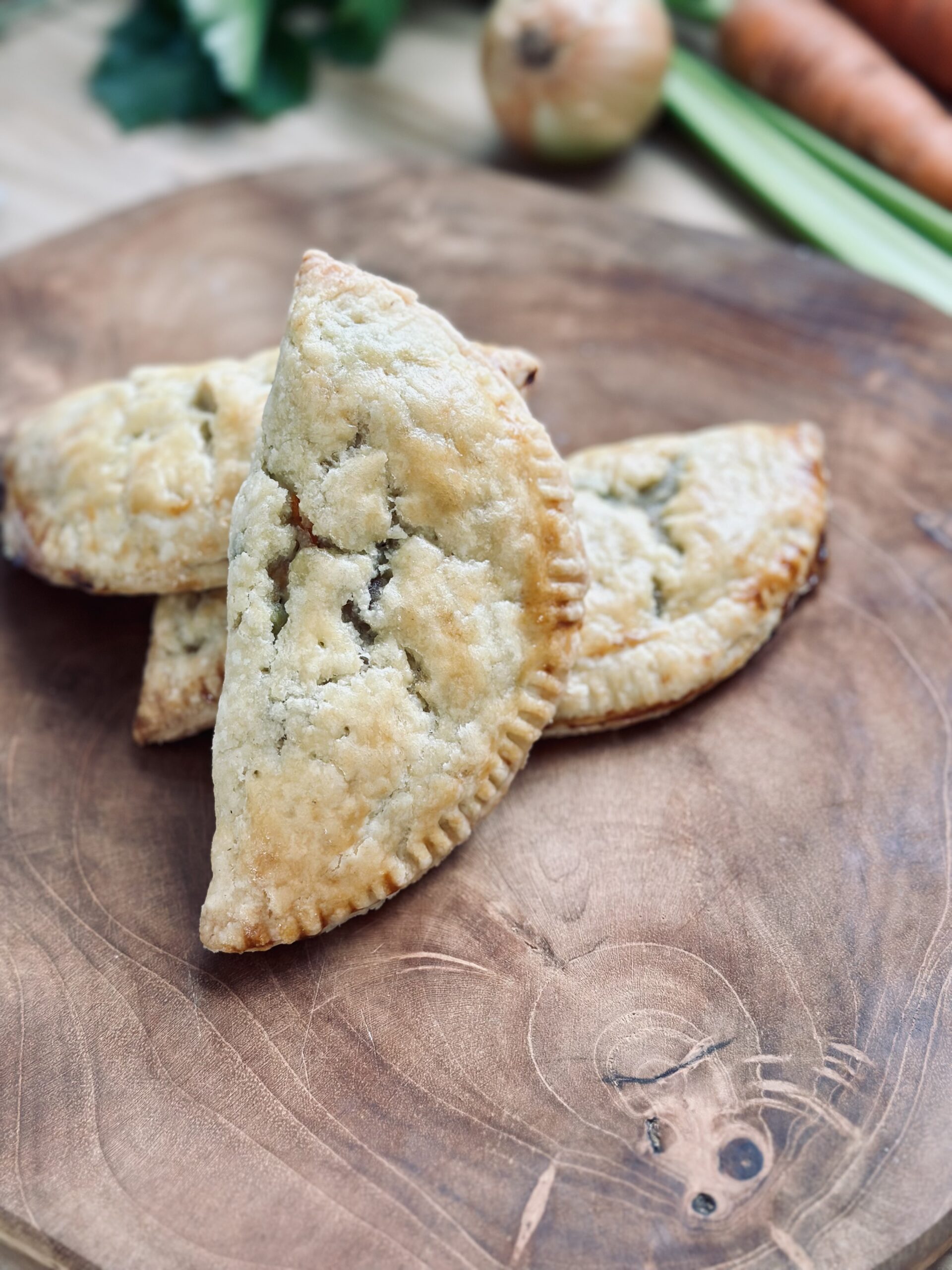 Einfaches Vesper für die Arbeit oder Schule - Cremige Hühnchen-Sauerteig Taschen 