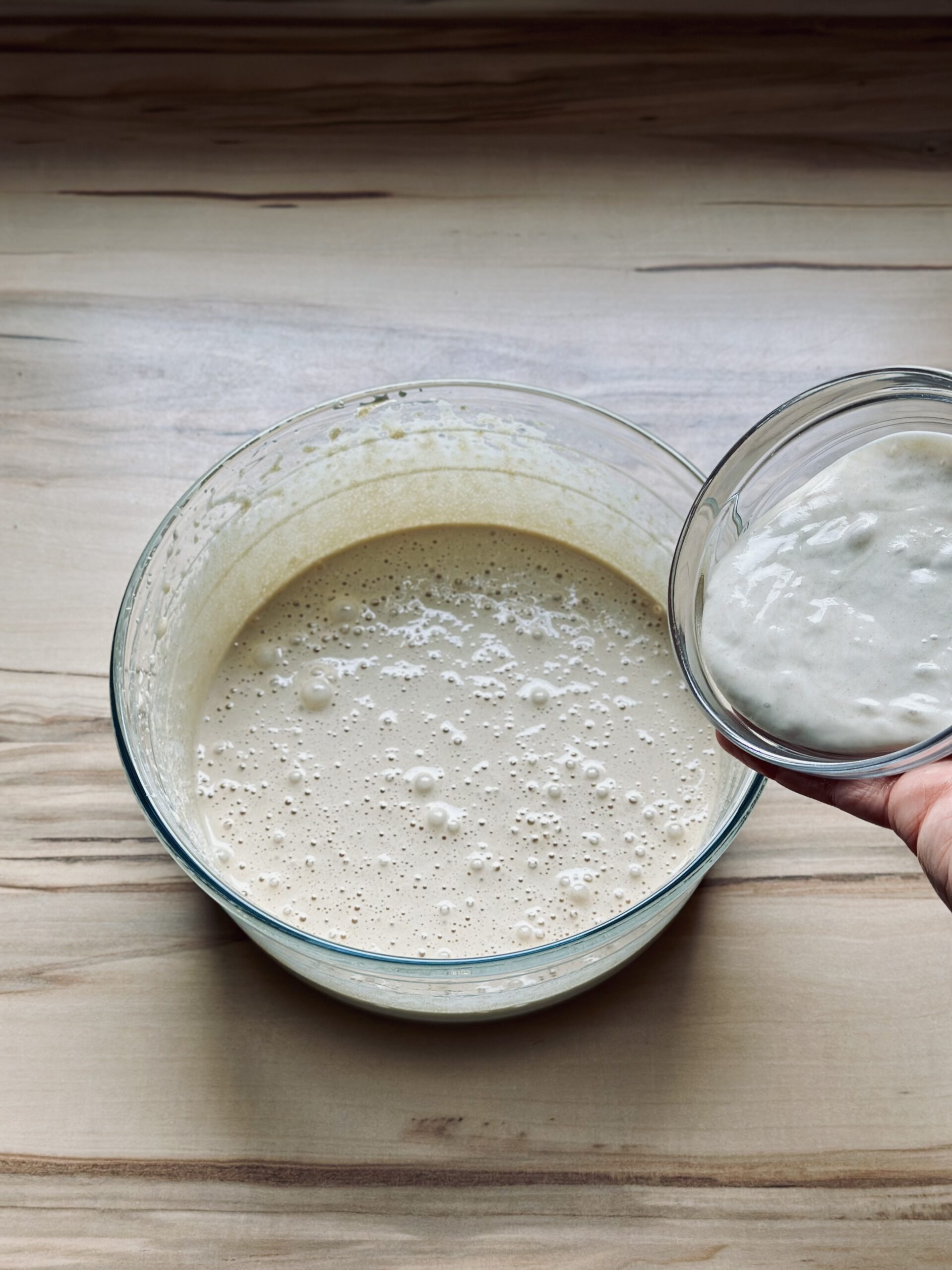 Sauerteigrest hinzufügen