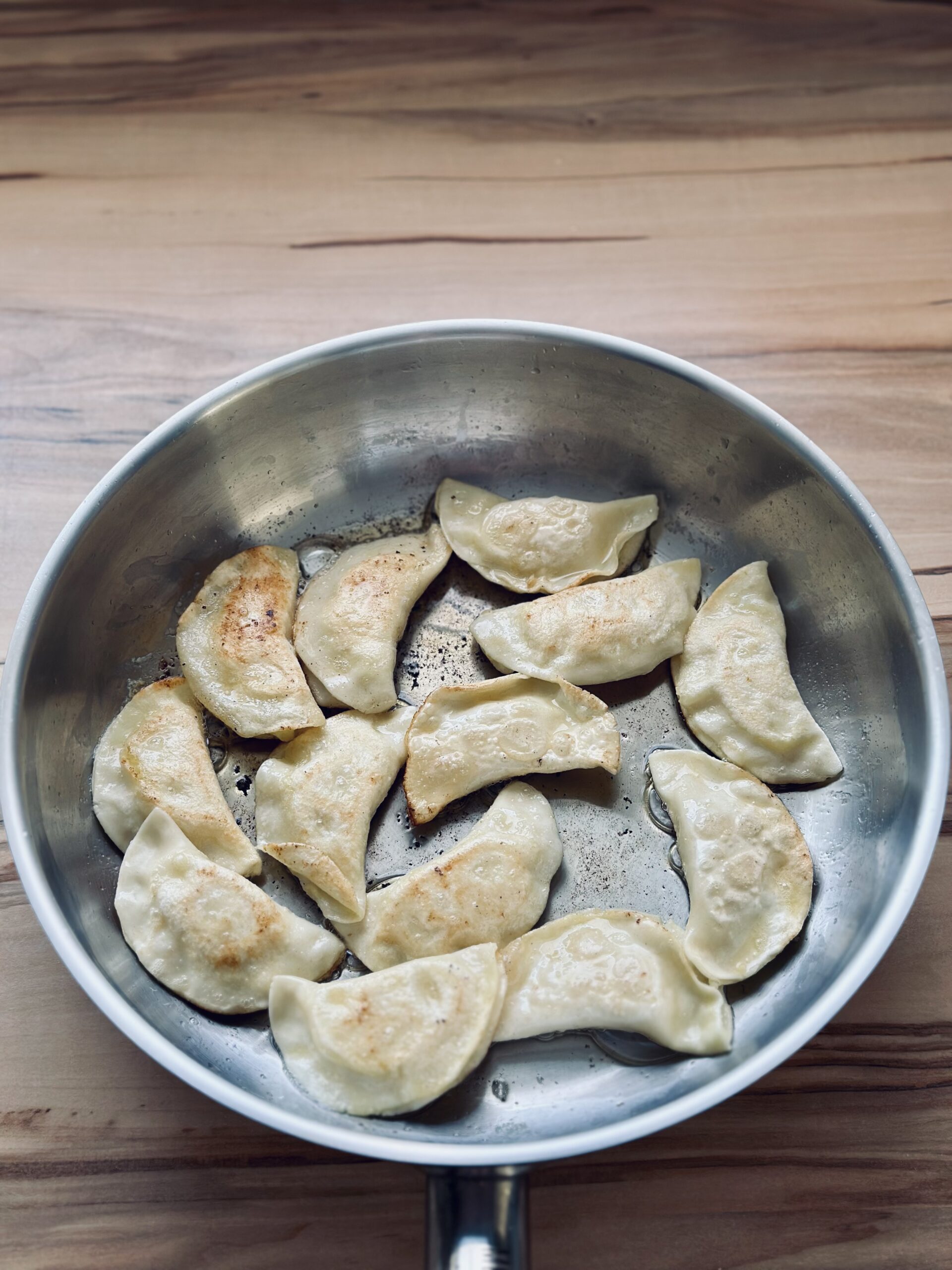 Knusprig gebratene Pierogi