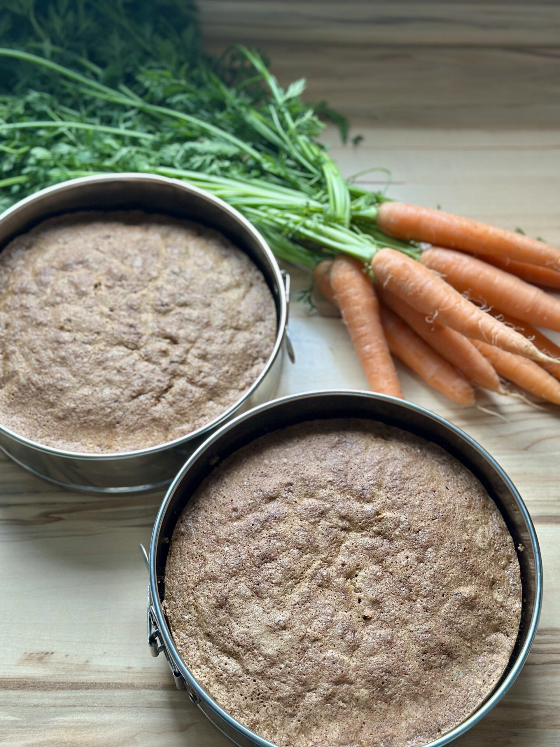 Fertig gebackene Karottenkuchen