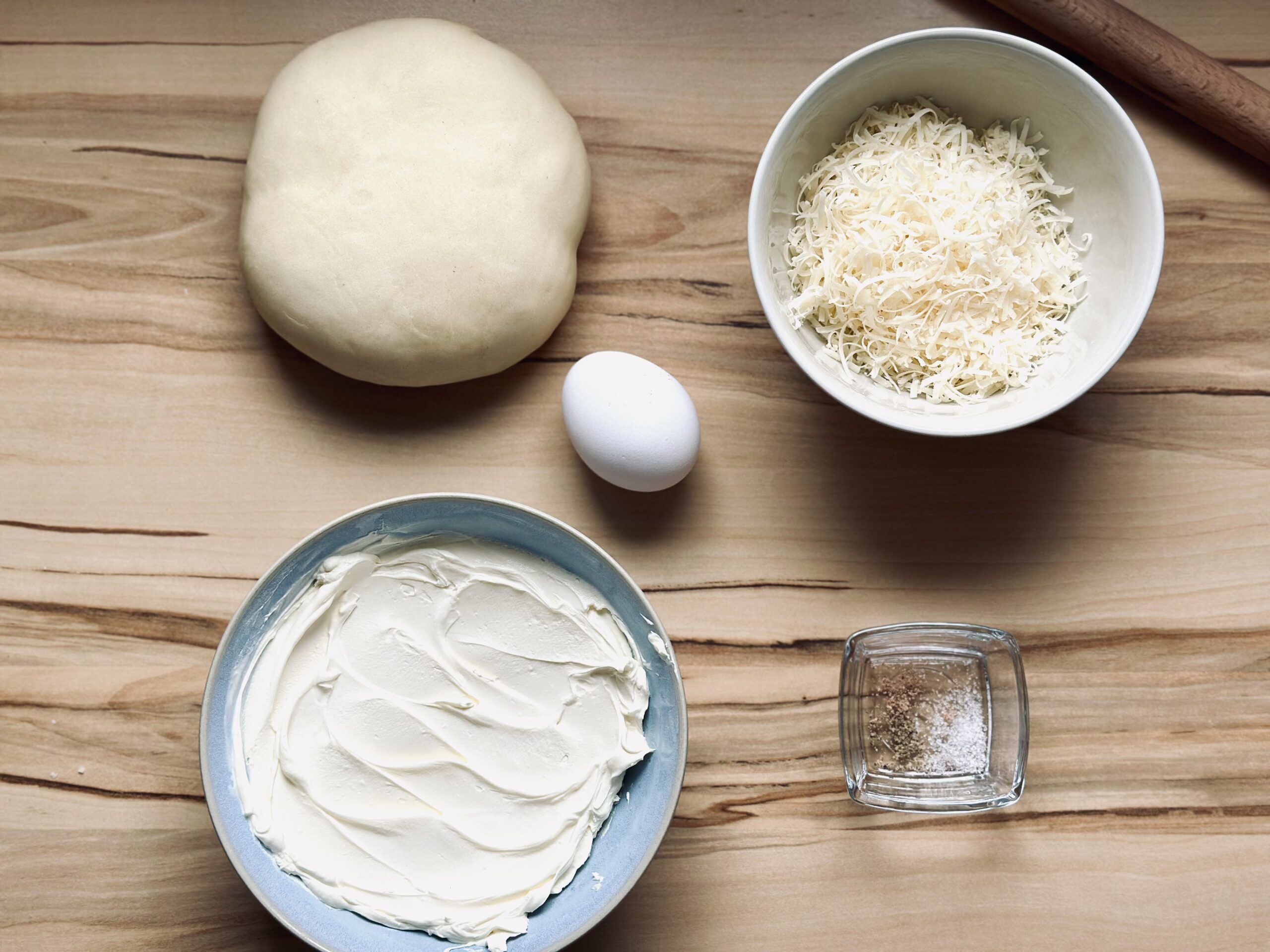 Zutaten für Sauerteig Käse Tortellini