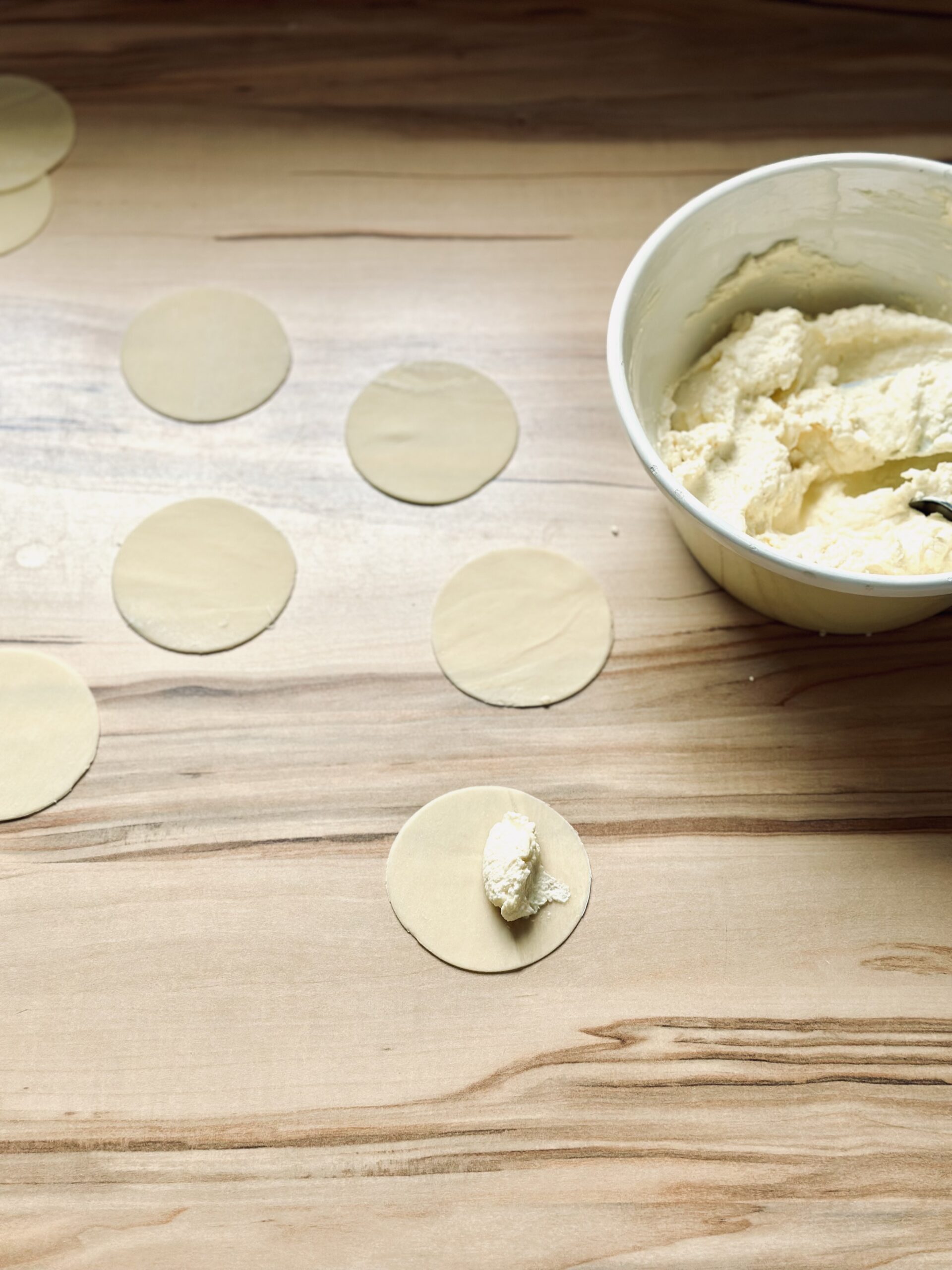 Gefüllte Sauerteig Käse Tortellini